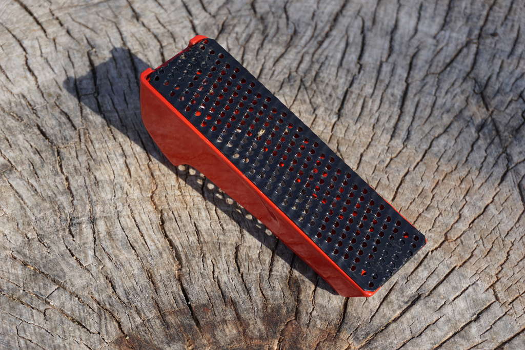 Rasp-Teeth - Packgoats.com